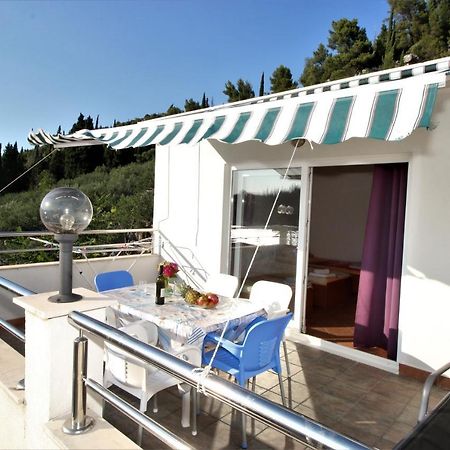 Villa Delta Apartments Блаце Экстерьер фото