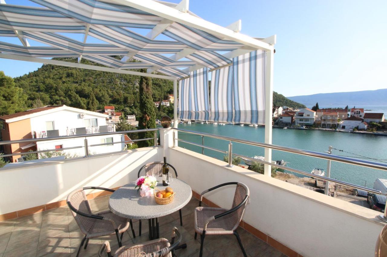 Villa Delta Apartments Блаце Экстерьер фото