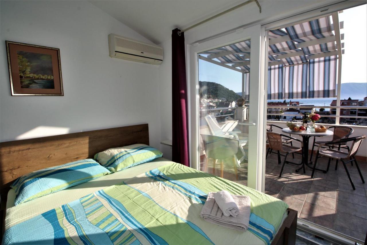 Villa Delta Apartments Блаце Экстерьер фото