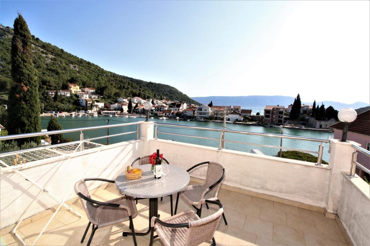 Villa Delta Apartments Блаце Номер фото
