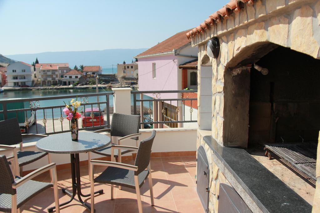 Villa Delta Apartments Блаце Номер фото