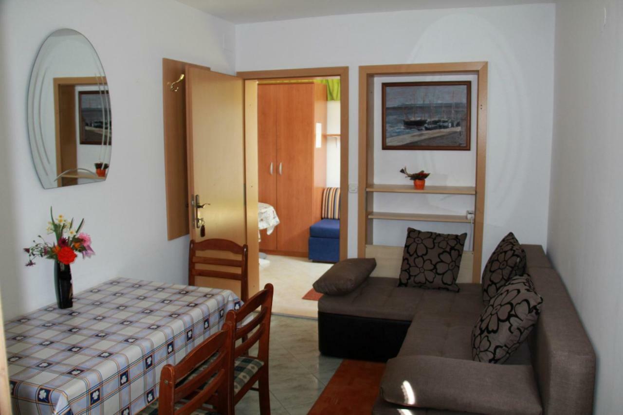 Villa Delta Apartments Блаце Экстерьер фото